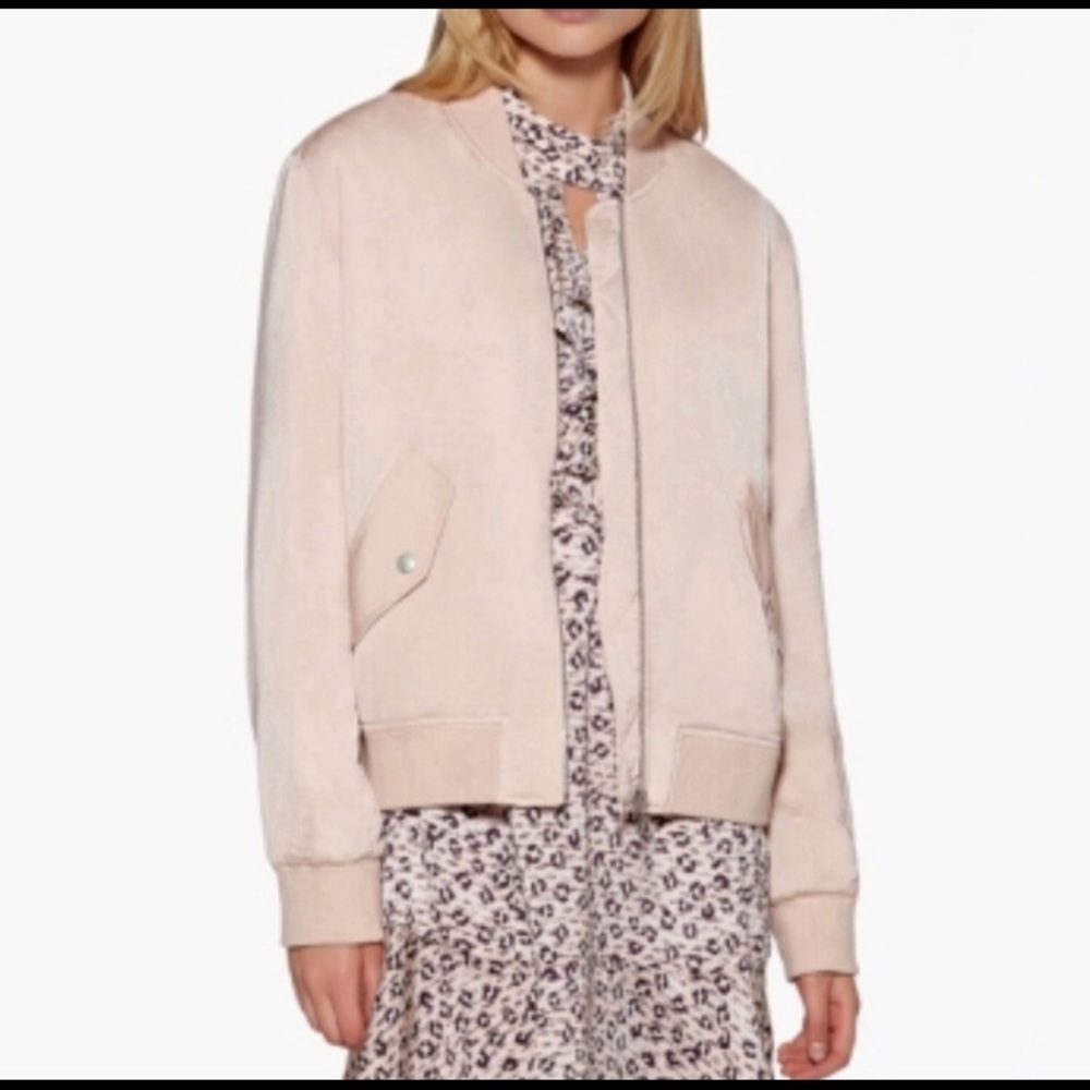 Aveo les filled bomber
